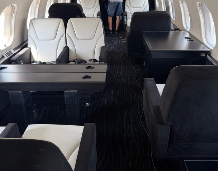 Global XRS Interior