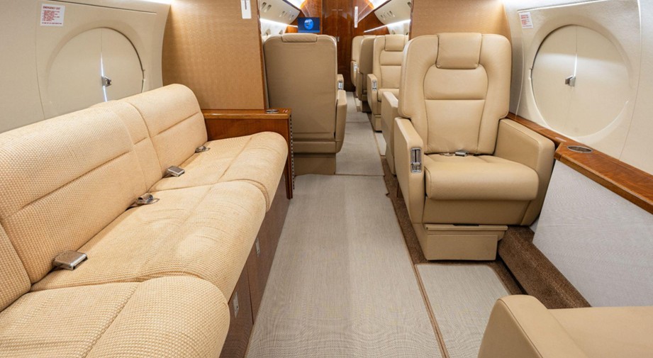 Gulfstream IV Seating
