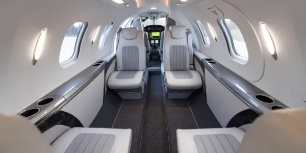 Luxurious and comfortable Honda Jet Elite II seats